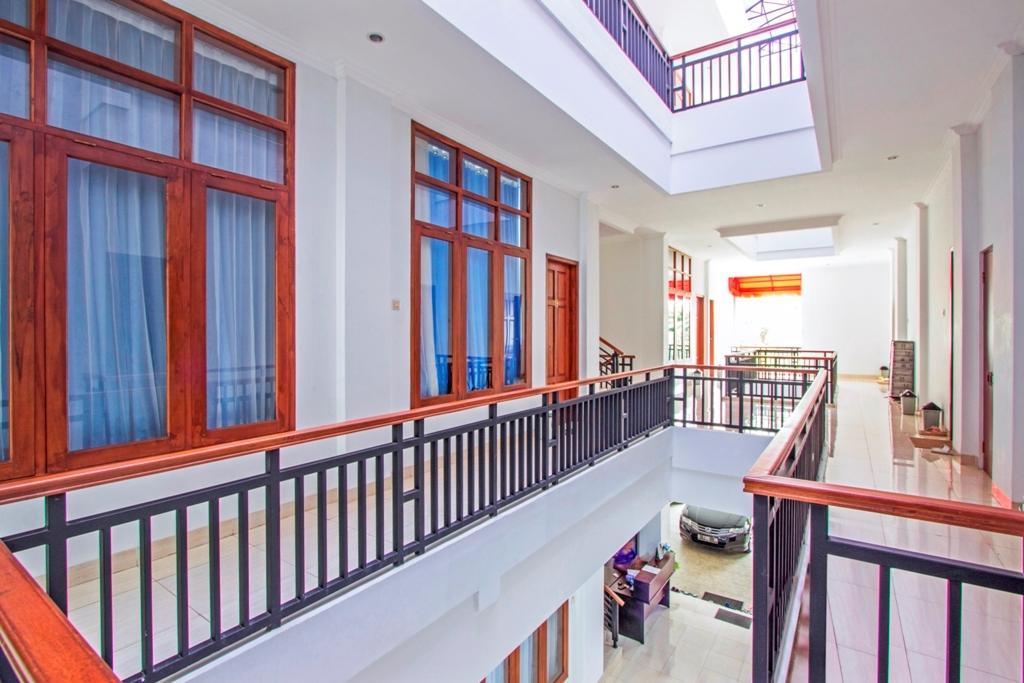 Reddoorz @ Plemburan Hotel Sleman  Buitenkant foto
